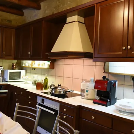 House With 2 In Rethymno, With Wonderful Mountain View, Private Apartman
